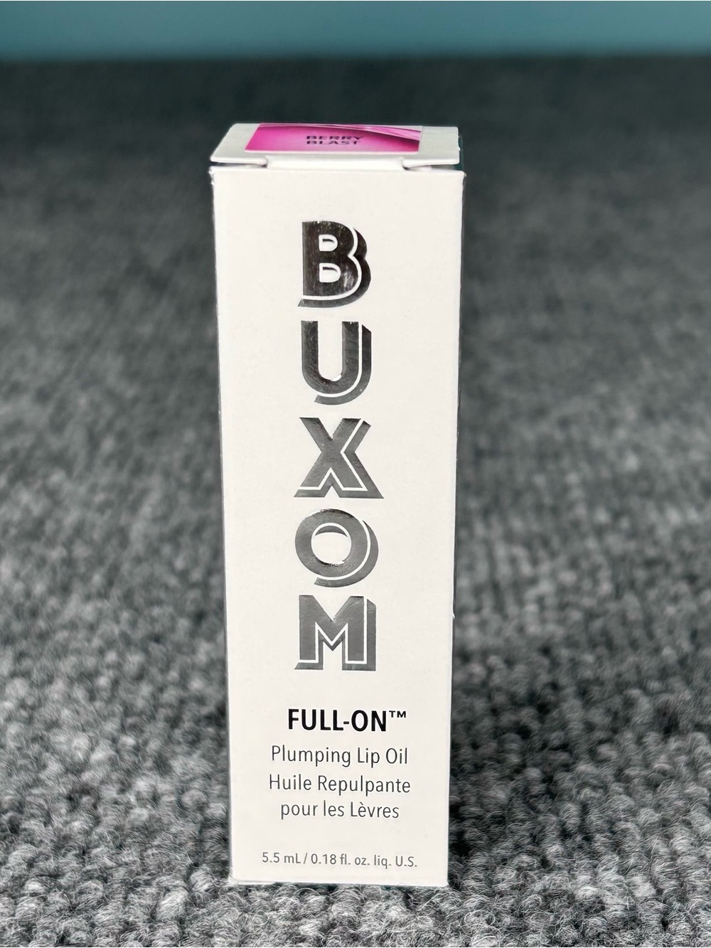 BUXOM Full-On Plumping Lip Oil in BERRY BLAST Gloss Shine .18 fl oz NIB